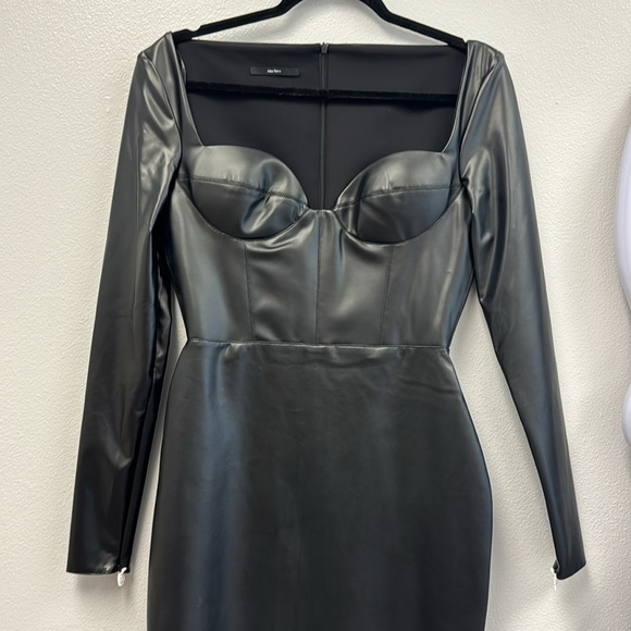 Blade sweetheart midi dress - Picture 7 of 11